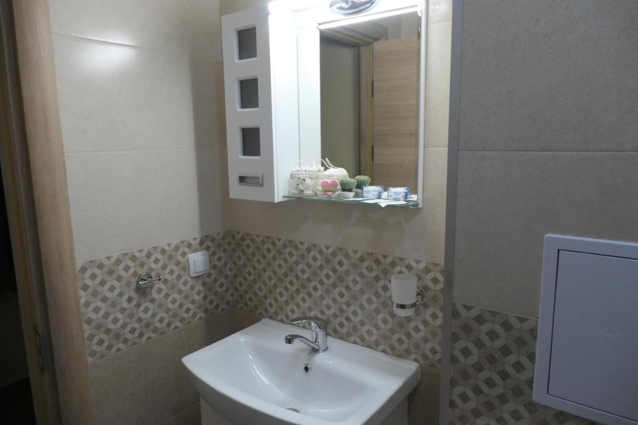 Nikol 2 Deluxe Apartment เวลินกราด ภายนอก รูปภาพ